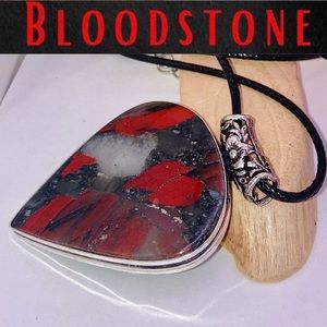 Sublime African Bloodstone Gemstone Handmade Slider Pendant